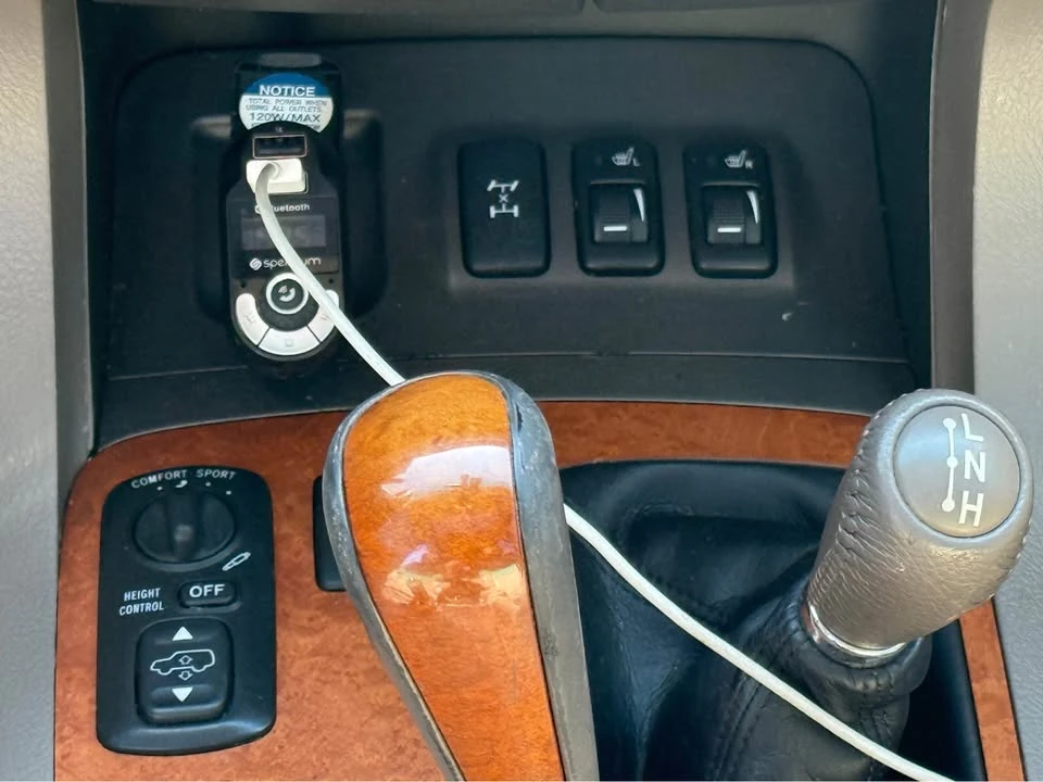 2004 Lexus GX 1st Gen - Image 14 of 20