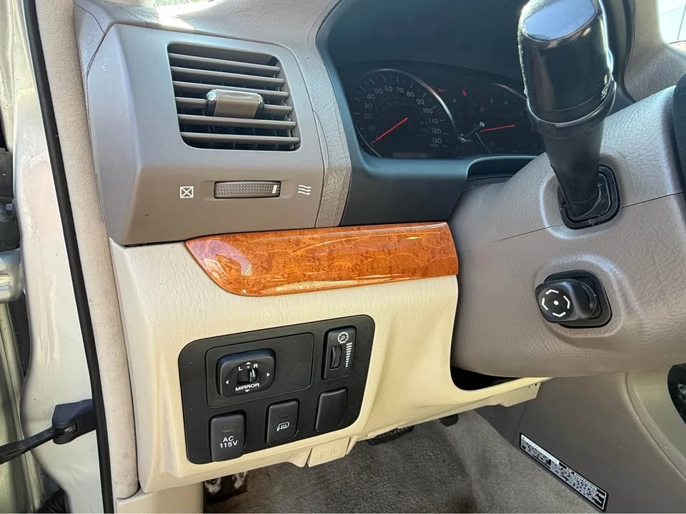 2004 Lexus GX 1st Gen - Image 15 of 20