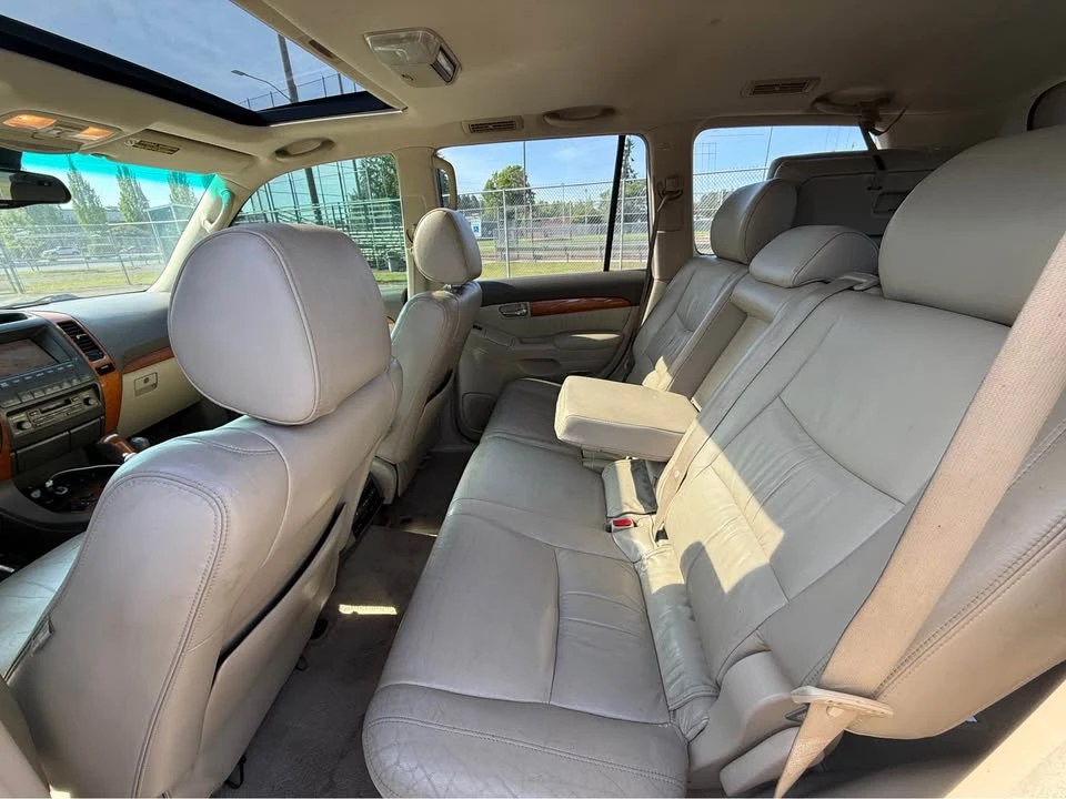 2004 Lexus GX 1st Gen - Image 8 of 20