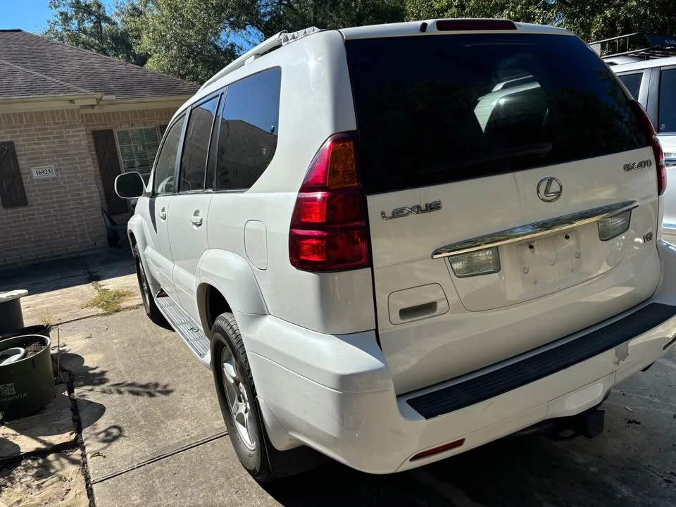 2004 Lexus GX 1st Gen - Image 4 of 7
