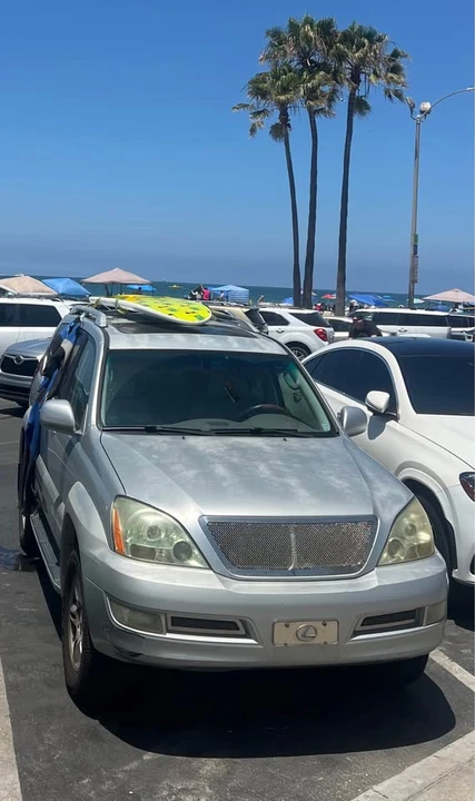 2004 Lexus GX 1st Gen - Image 6 of 9