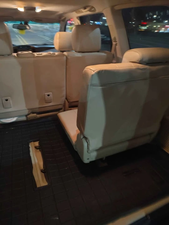 2004 Lexus GX 1st Gen - Image 14 of 14