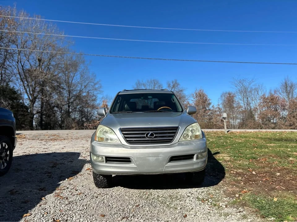 2004 Lexus GX 1st Gen - Image 4 of 16