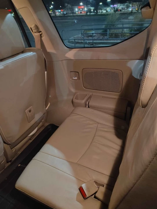 2004 Lexus GX 1st Gen - Image 11 of 14
