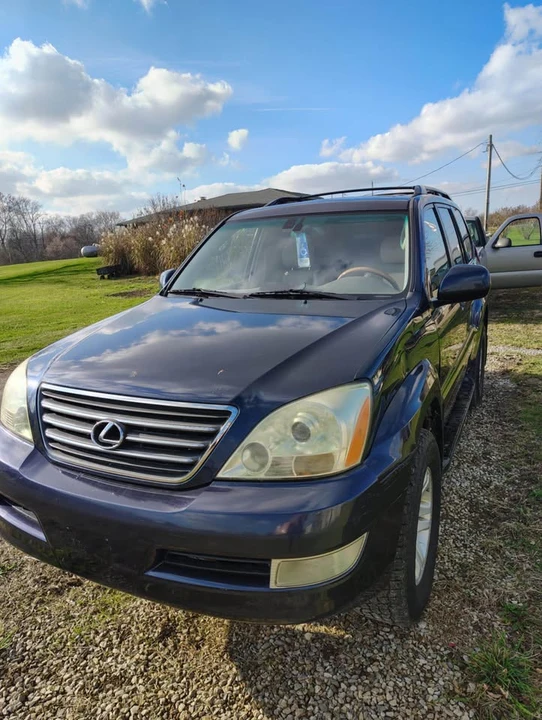 2004 Lexus GX 1st Gen - Image 6 of 10