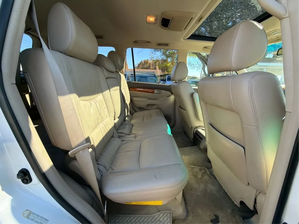 2004 Lexus GX 1st Gen - Image 20 of 20