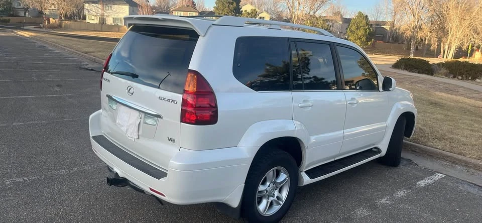 2004 Lexus GX 1st Gen - Image 3 of 16