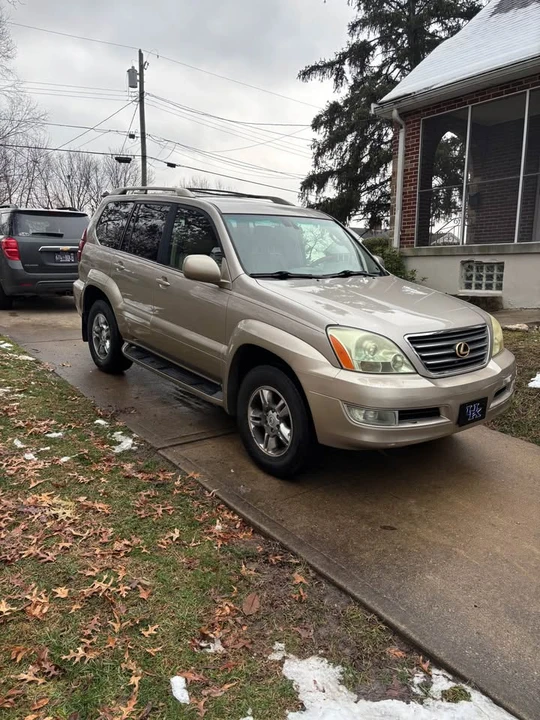 2004 Lexus GX 1st Gen - Image 8 of 18