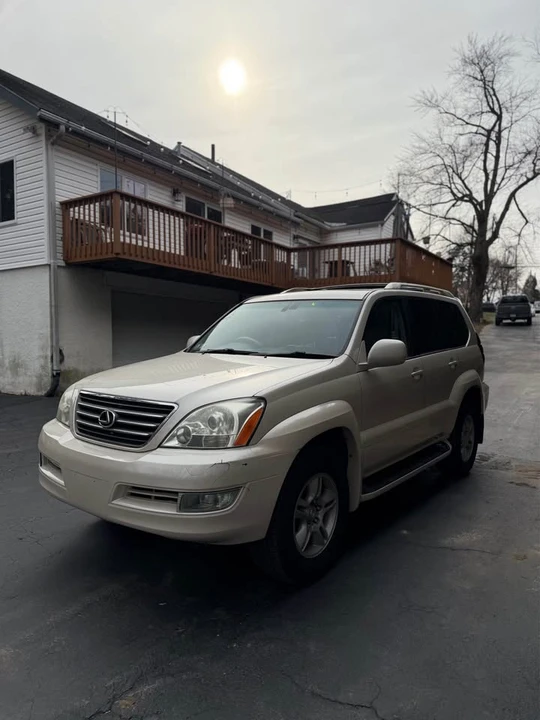 2004 Lexus GX 1st Gen - Image 7 of 16