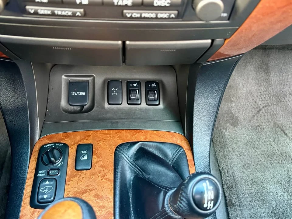 2004 Lexus GX 1st Gen - Image 15 of 18