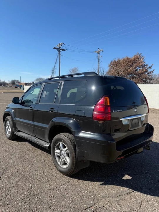 2004 Lexus GX 1st Gen - Image 3 of 9