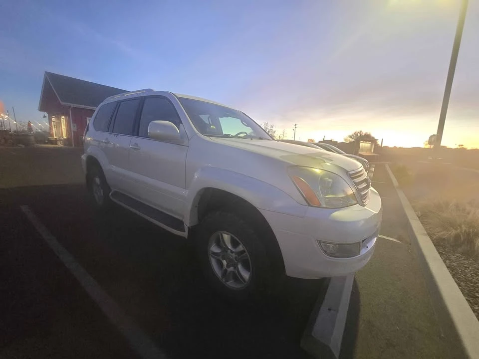 2004 Lexus GX 1st Gen - Image 7 of 7