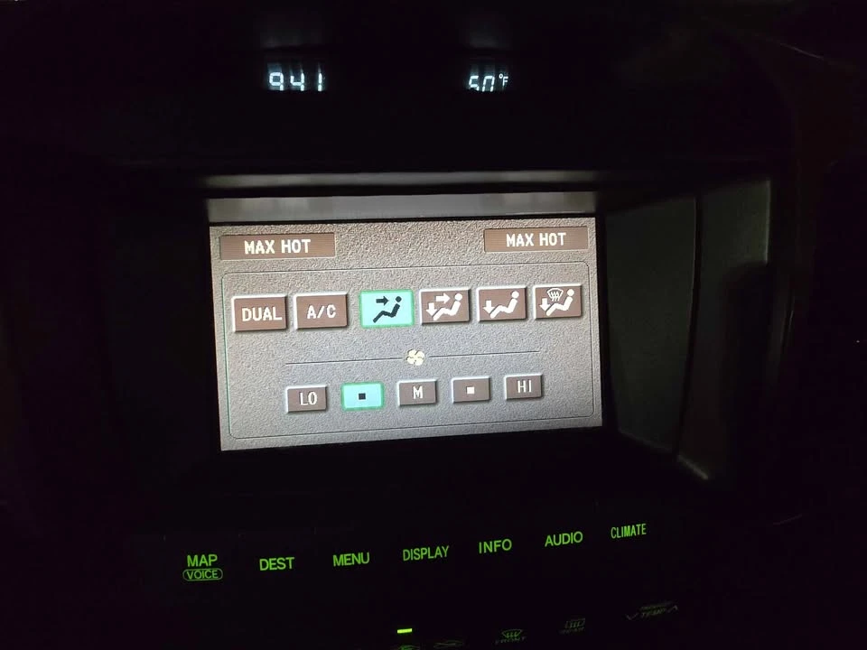 2004 Lexus GX 1st Gen - Image 4 of 7