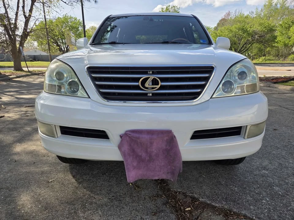 2004 Lexus GX 1st Gen - Image 4 of 20