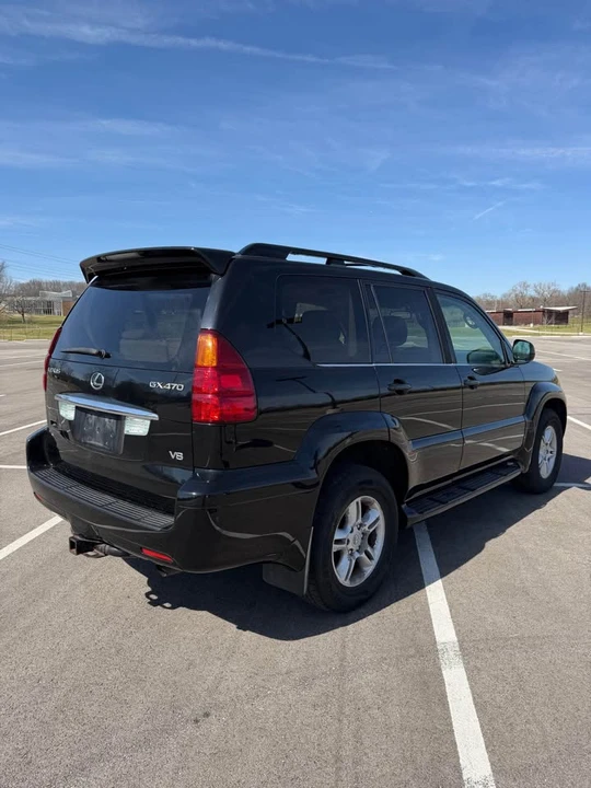 2004 Lexus GX 1st Gen - Image 3 of 11