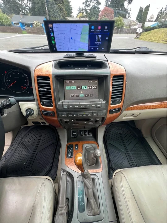 2004 Lexus GX 1st Gen - Image 11 of 14