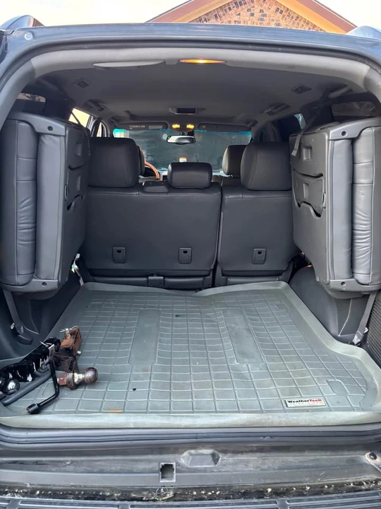 2004 Lexus GX 1st Gen - Image 10 of 10