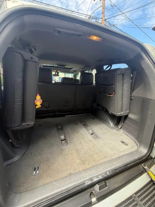 2004 Lexus GX 1st Gen - Image 12 of 16