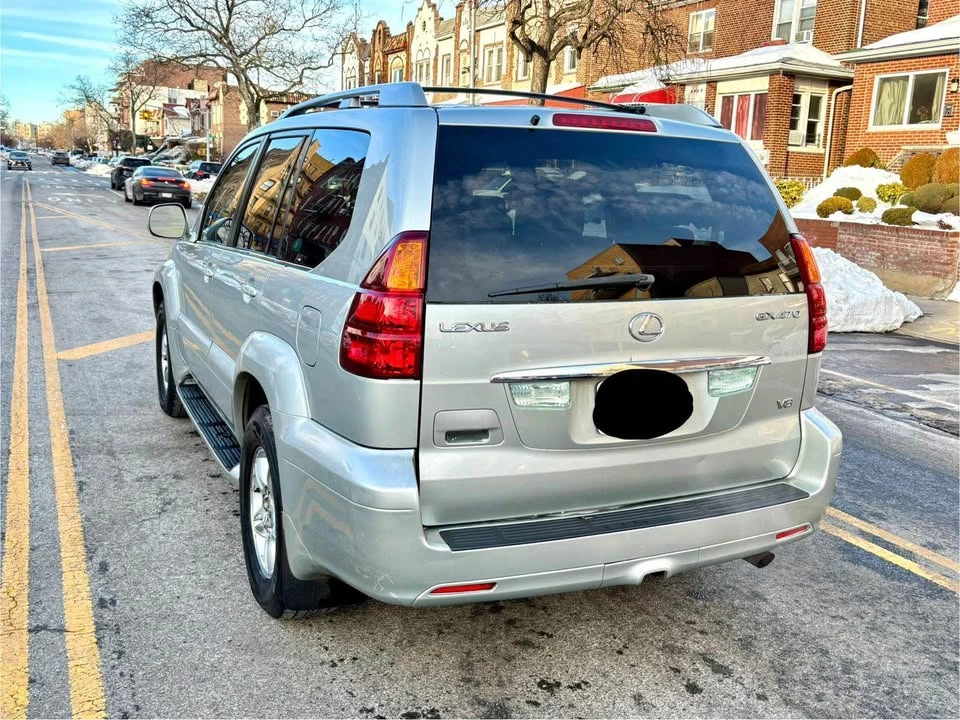 2004 Lexus GX 1st Gen - Image 4 of 20