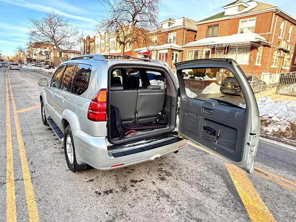 2004 Lexus GX 1st Gen - Image 14 of 20