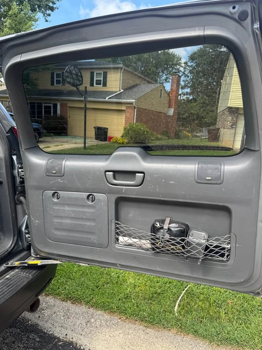 2004 Lexus GX 1st Gen - Image 6 of 14