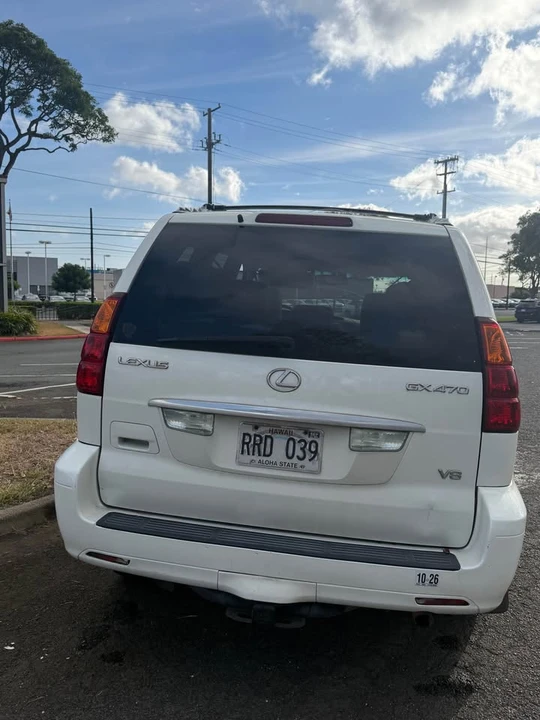 2004 Lexus GX 1st Gen - Image 5 of 10