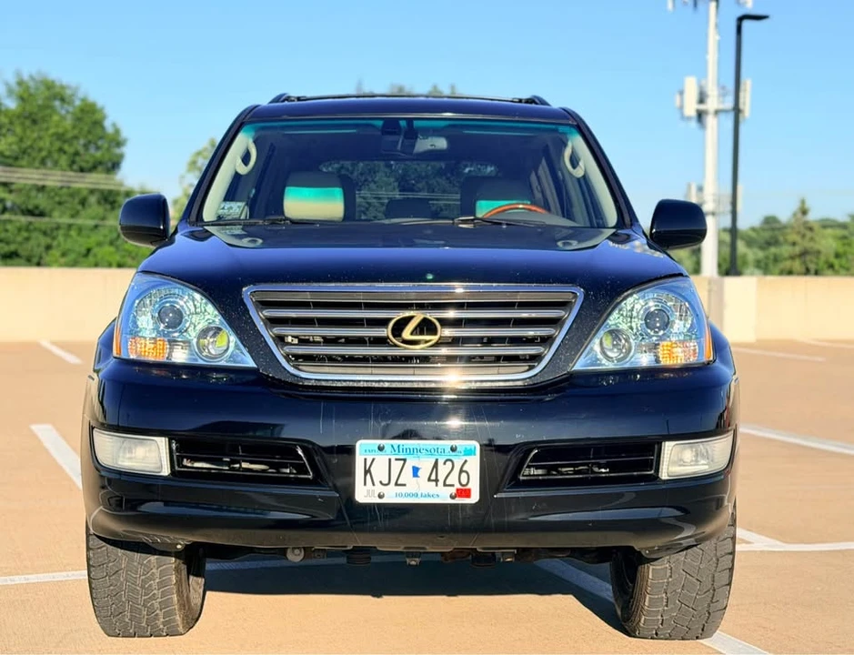 2004 Lexus GX 1st Gen - Image 7 of 20