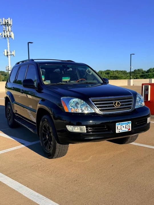 2004 Lexus GX 1st Gen - Image 6 of 20