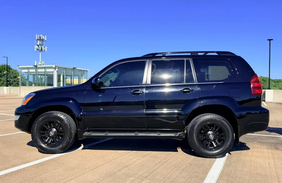 2004 Lexus GX 1st Gen - Image 2 of 20