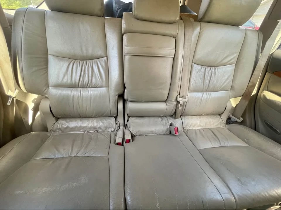2004 Lexus GX 1st Gen - Image 8 of 9