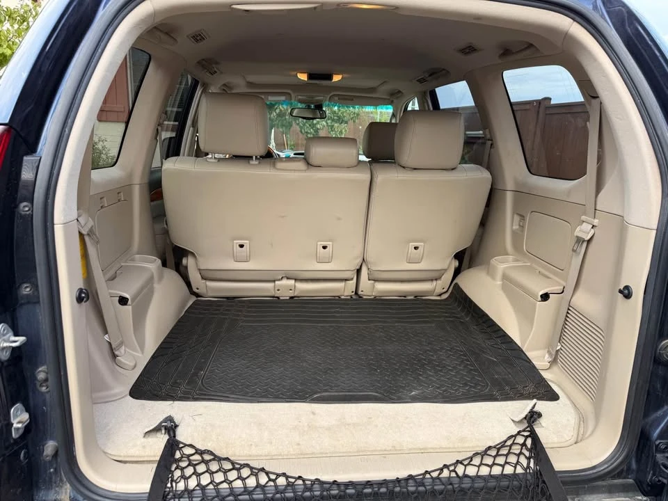 2004 Lexus GX 1st Gen - Image 7 of 10