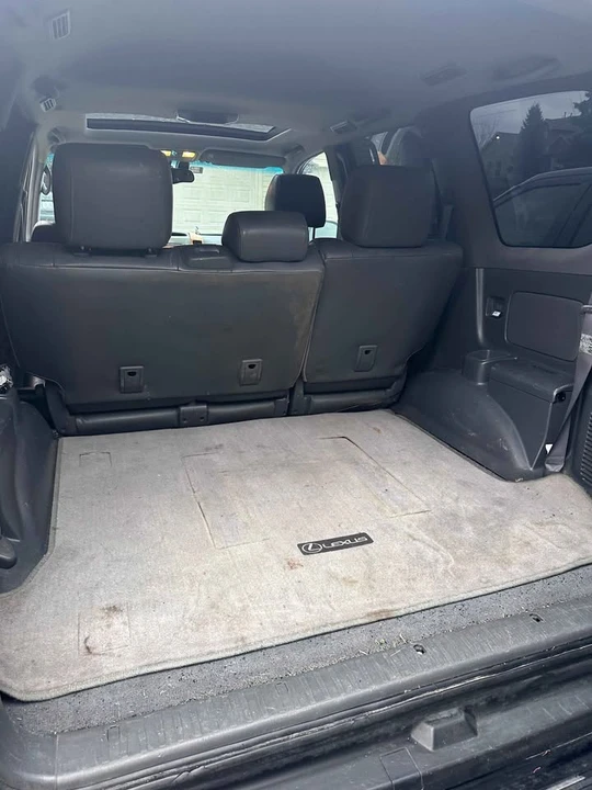 2004 Lexus GX 1st Gen - Image 2 of 7