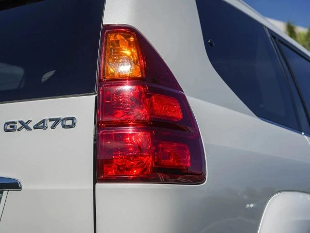 2004 Lexus GX 1st Gen - Image 15 of 21