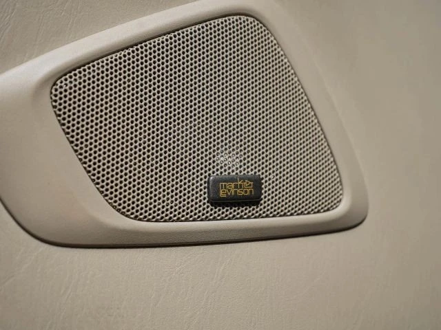 2004 Lexus GX 1st Gen - Image 30 of 31