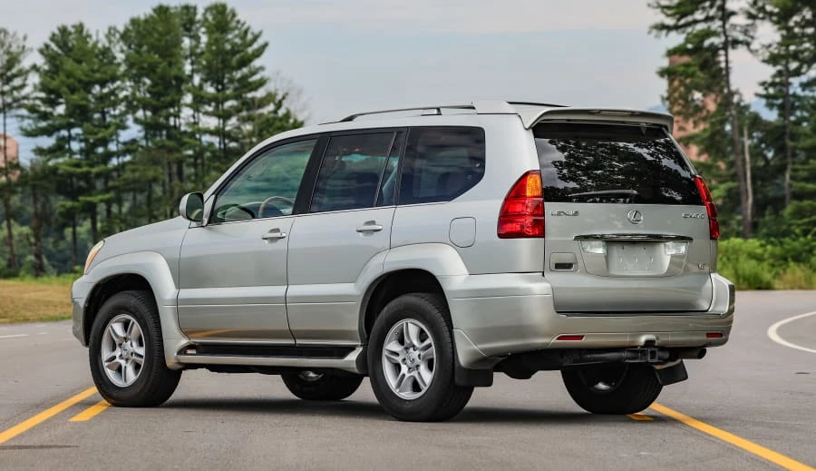 2004 Lexus GX 1st Gen - Image 6 of 31