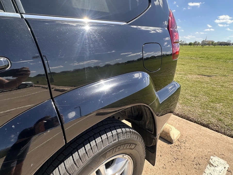 2004 Lexus GX 1st Gen - Image 28 of 31