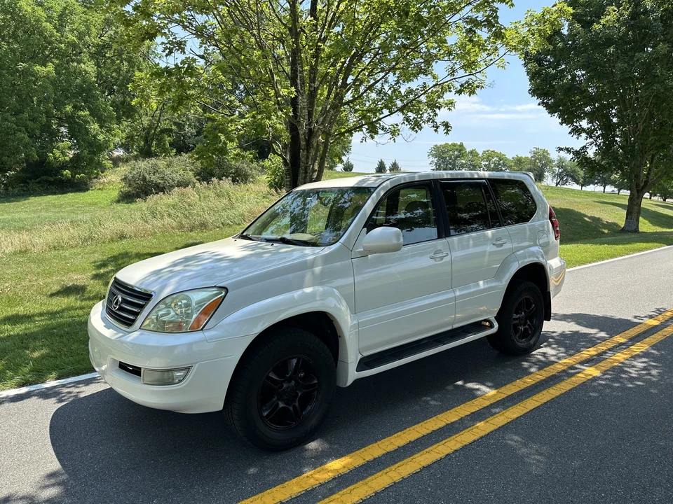 2004 Lexus GX 1st Gen - Image 6 of 31