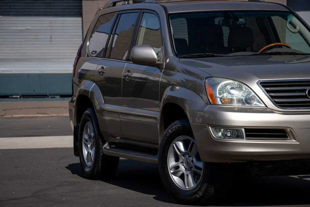 2004 Lexus GX 1st Gen - Image 31 of 31