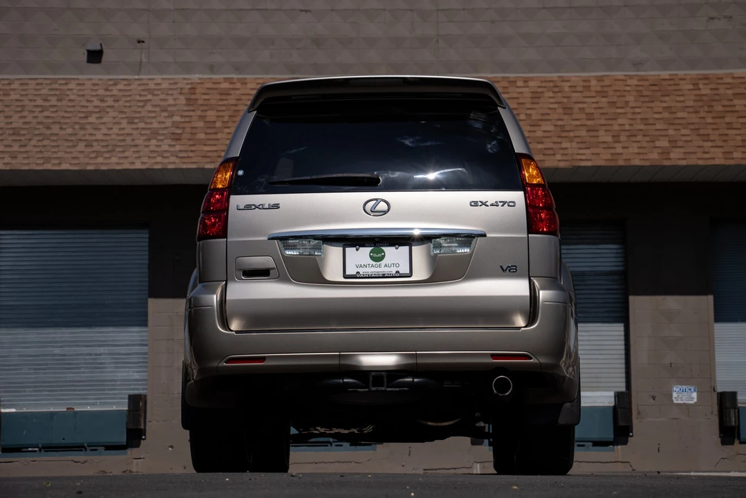 2004 Lexus GX 1st Gen - Image 23 of 31