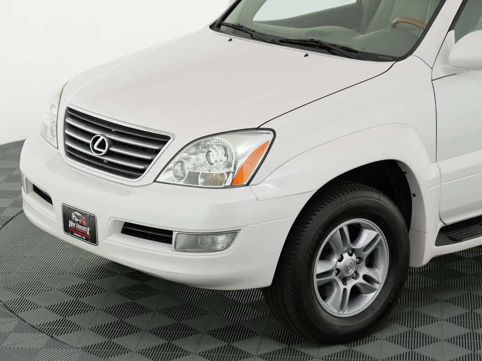 2004 Lexus GX 1st Gen - Image 22 of 31