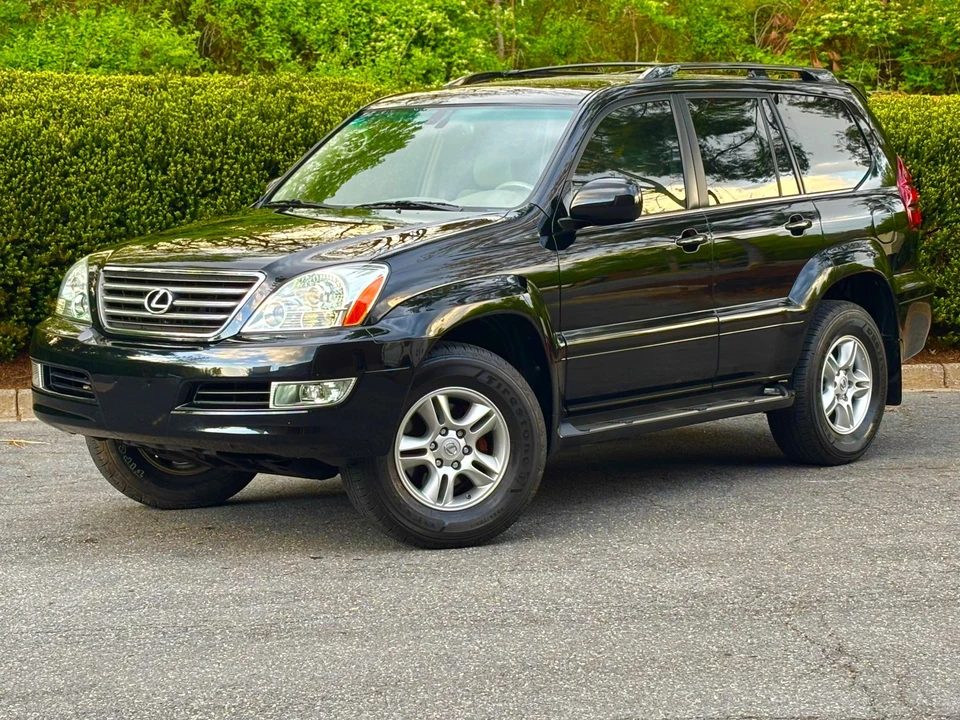 2004 Lexus GX 1st Gen - Image 12 of 31