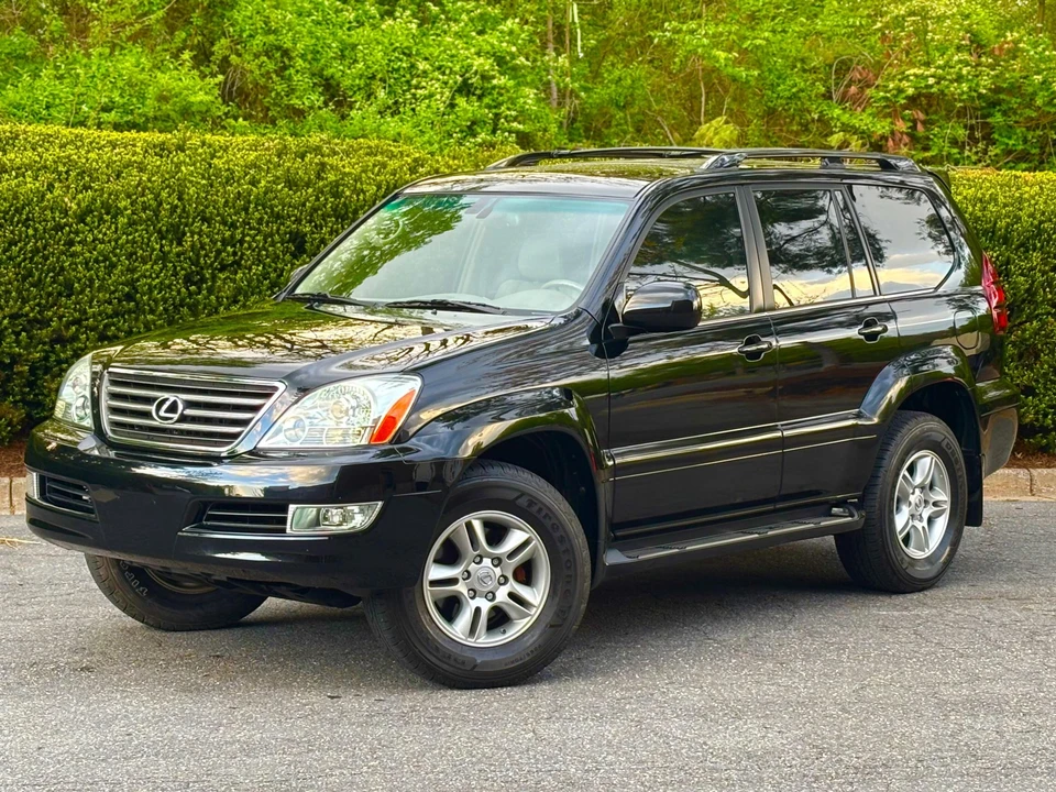 2004 Lexus GX 1st Gen - Image 15 of 31