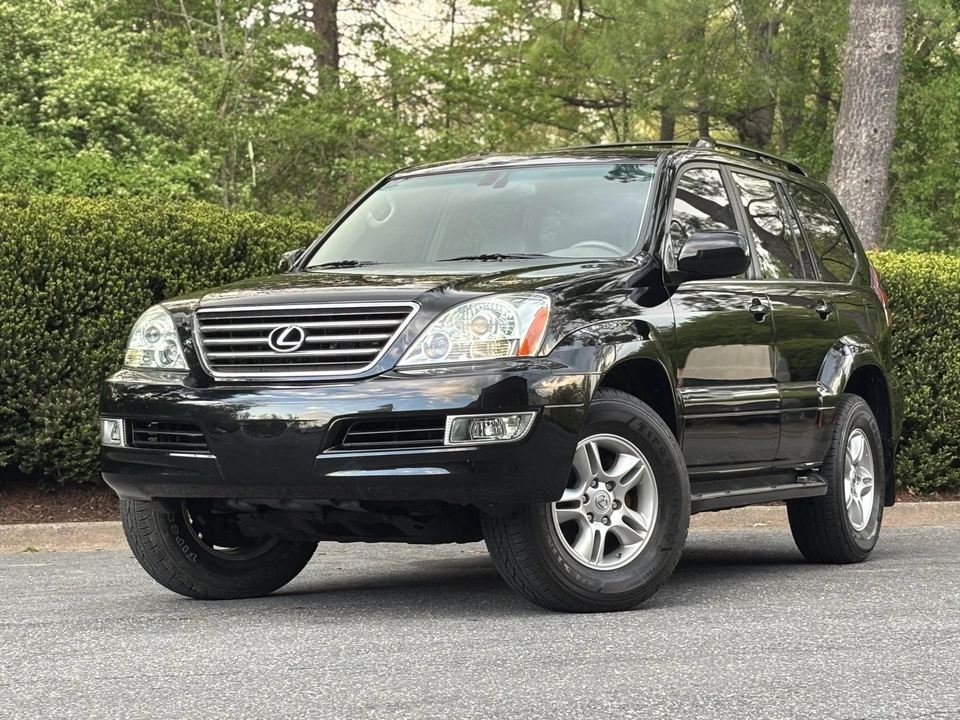 2004 Lexus GX 1st Gen - Image 17 of 31