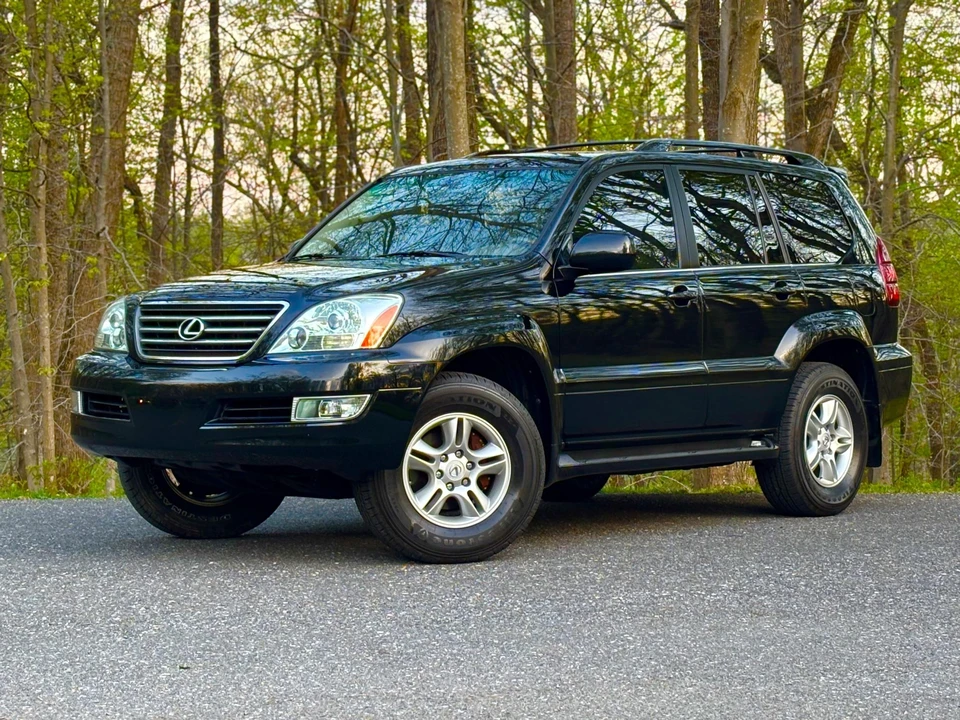 2004 Lexus GX 1st Gen - Image 2 of 31