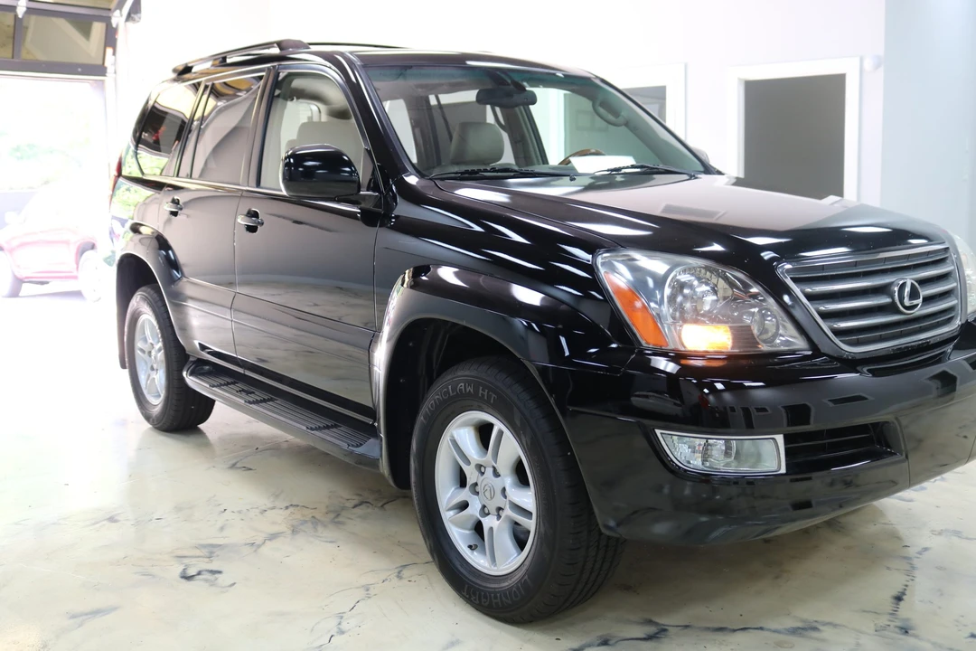 2004 Lexus GX 1st Gen - Image 5 of 31