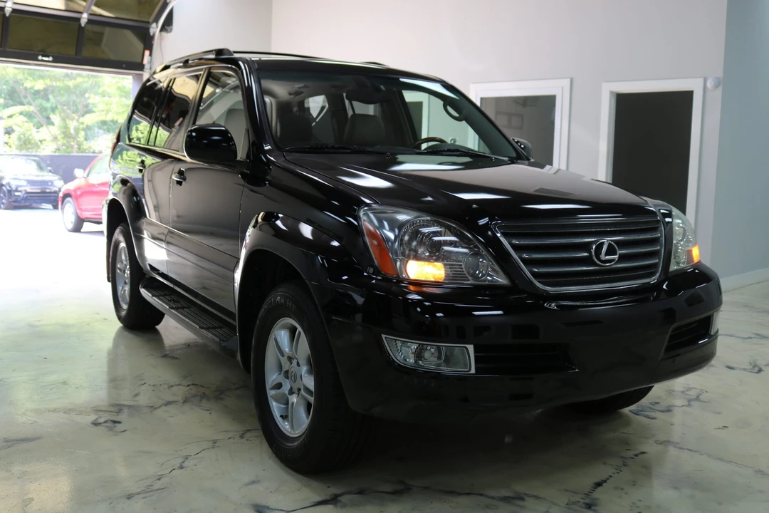 2004 Lexus GX 1st Gen - Image 4 of 31