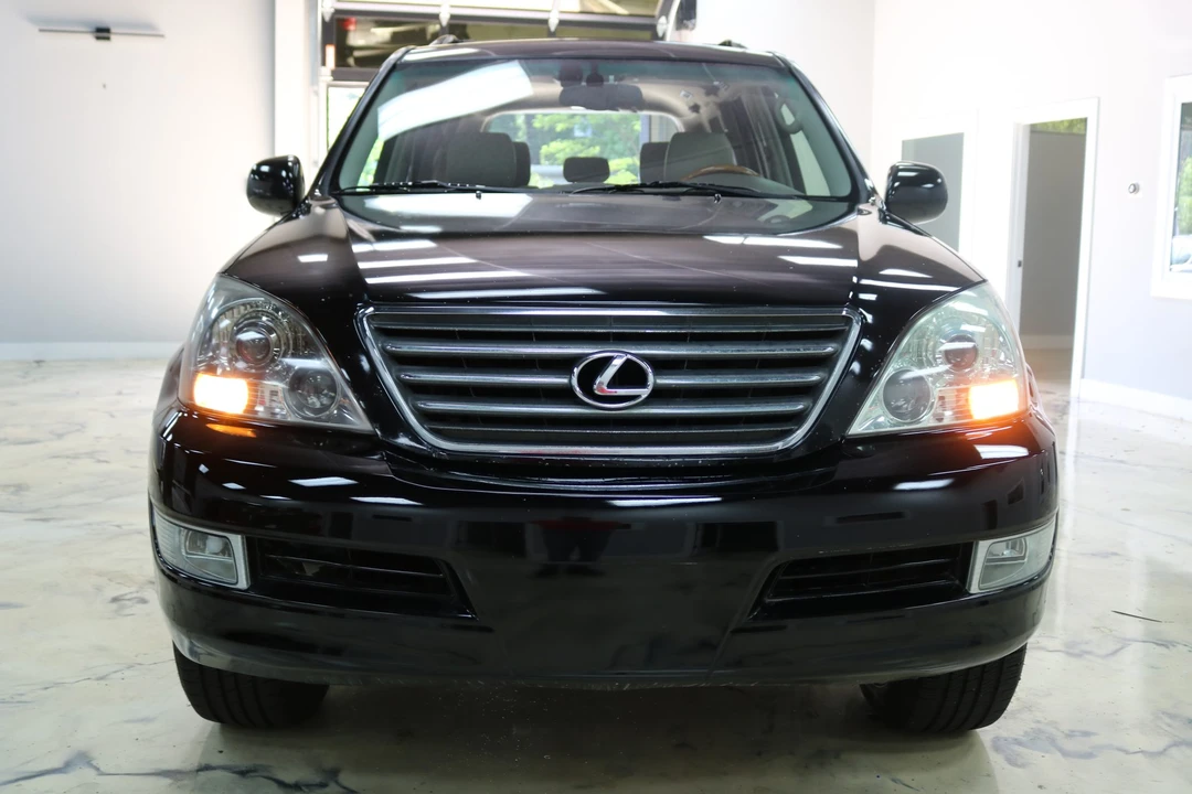 2004 Lexus GX 1st Gen - Image 11 of 31
