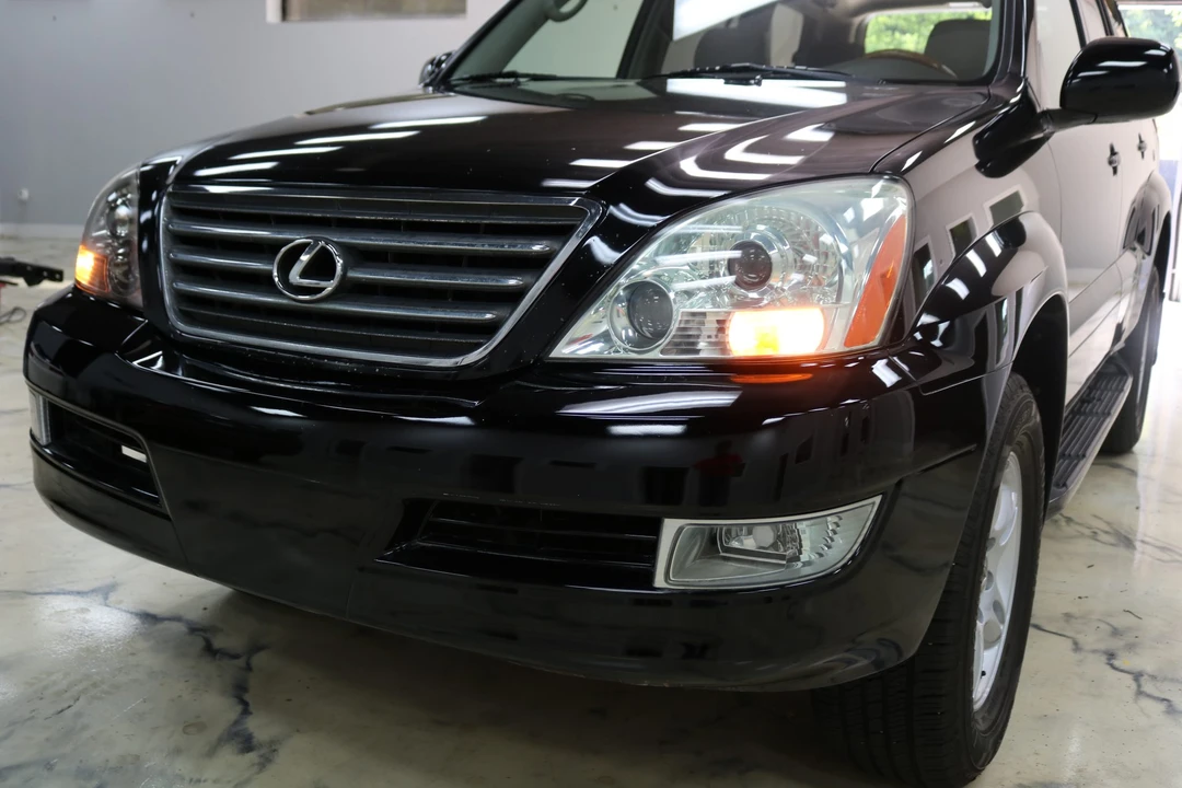 2004 Lexus GX 1st Gen - Image 25 of 31