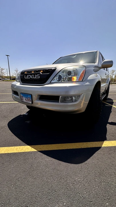 2004 Lexus GX 1st Gen - Image 29 of 31
