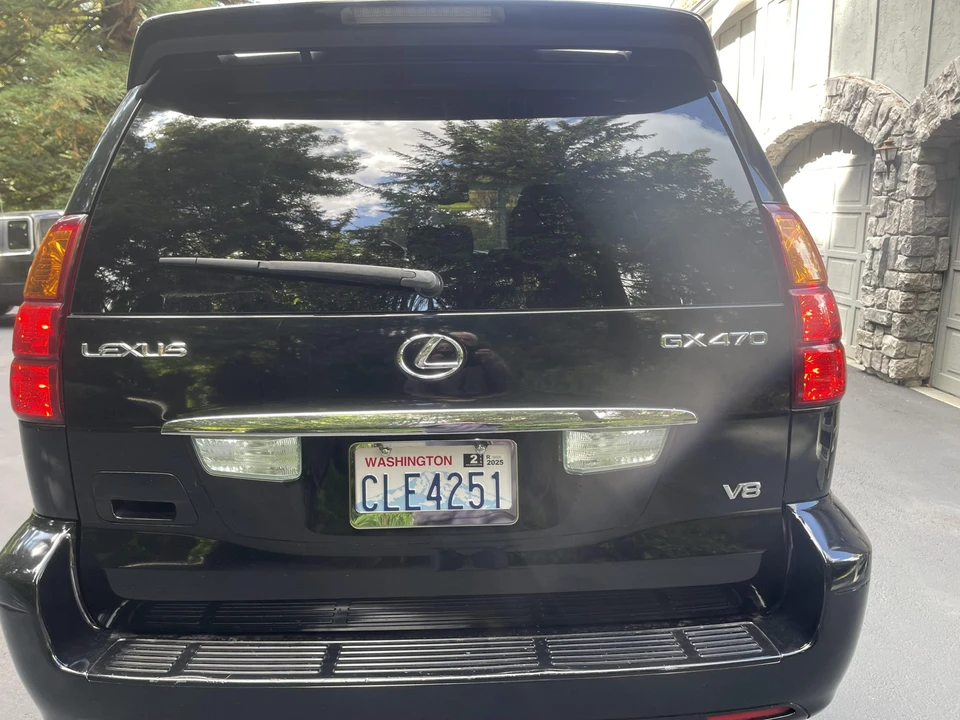2004 Lexus GX 1st Gen - Image 18 of 31